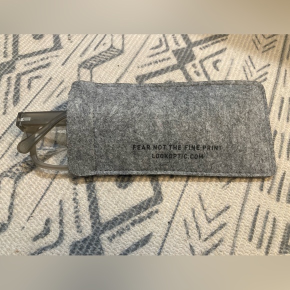 Look Optic Cosmo Taupe/Gray +1.50 Progressive Reader Glasses scratch resistant - Picture 7 of 7